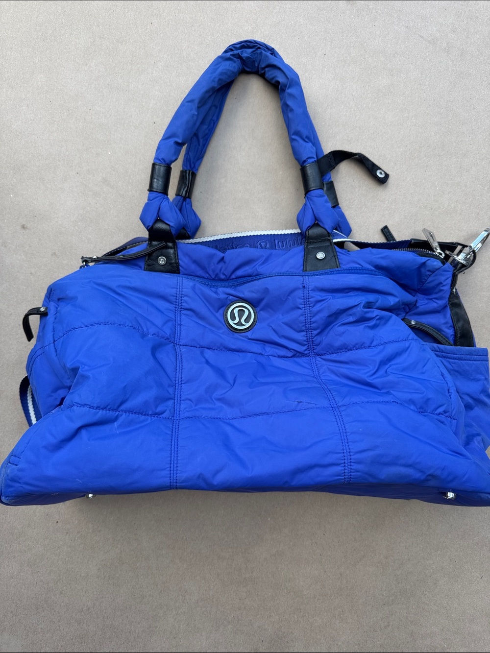 lululemon athletica Blue Lululemon Destined for Greatness Duffel - Picture 2 of 16